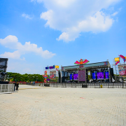 lapangan-tritan-space